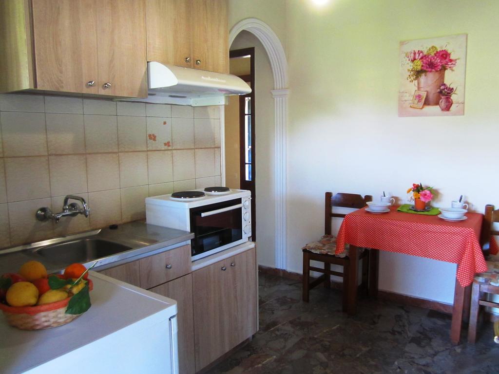 Varvara Studios & Apartments I Peroulades (Corfu) Room photo